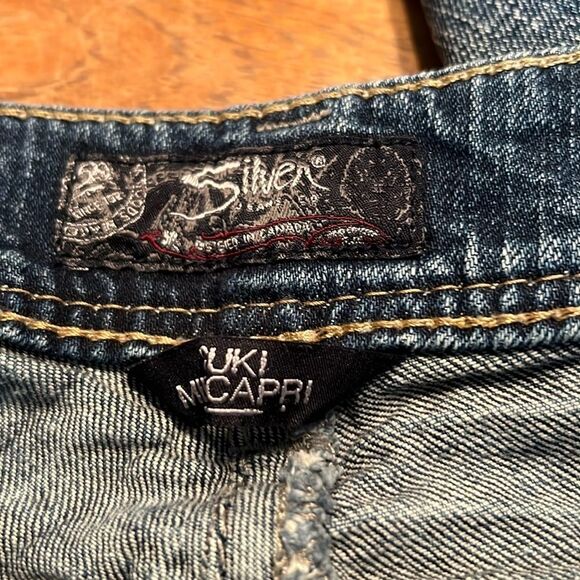 Silver Jeans Suki Mid Capri 29 - Picture 11 of 15